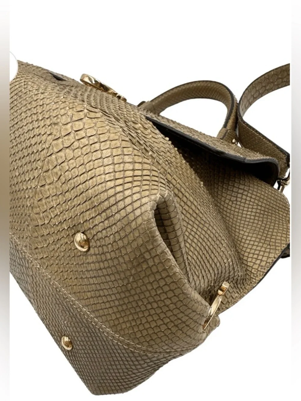 Salvatore Ferragamo description salvatore